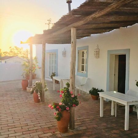 Casa Largo Do Poco Guesthouse Алвор Экстерьер фото